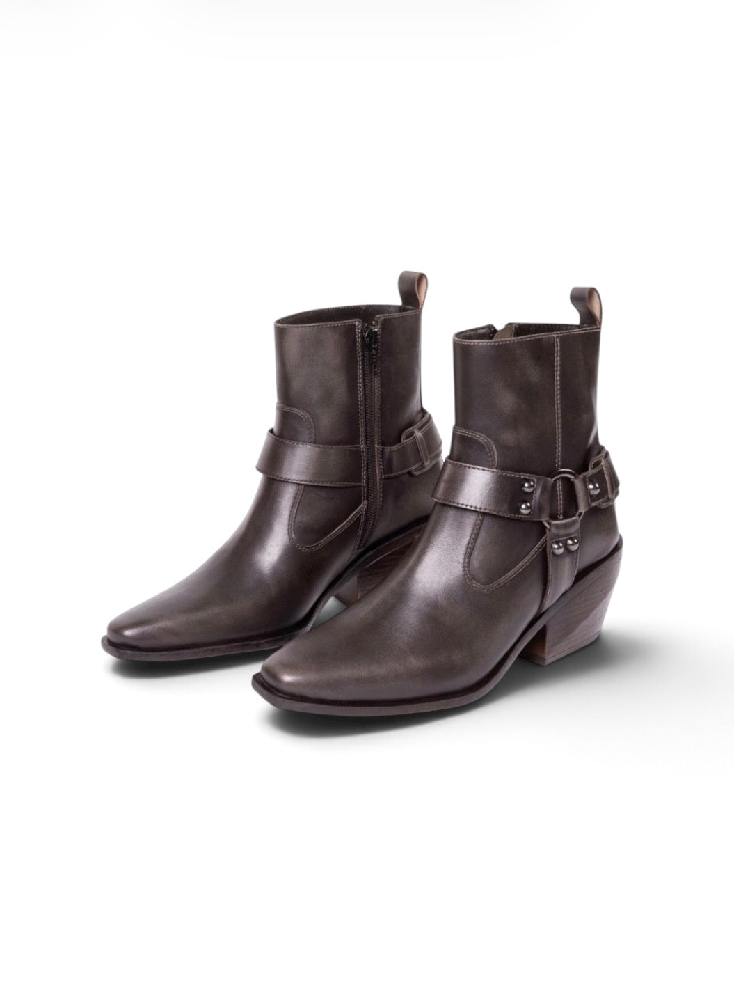 Cueva Mid
